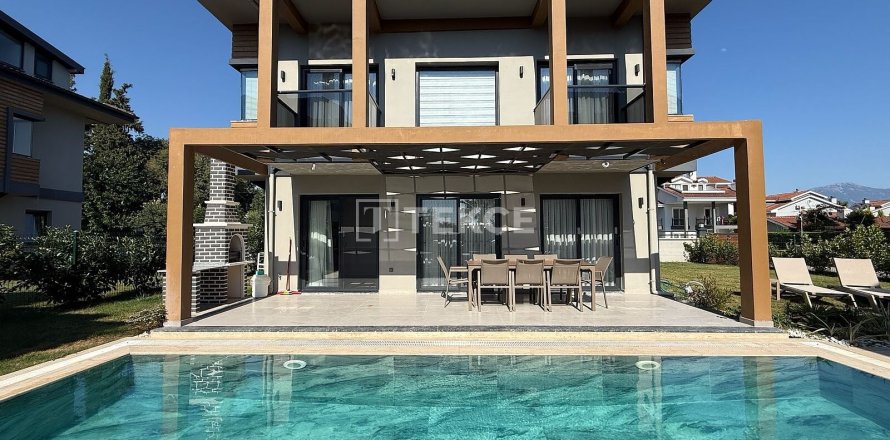 3+1 Villa  i Fethiye, Mugla, Tyrkiet Nr. 190342