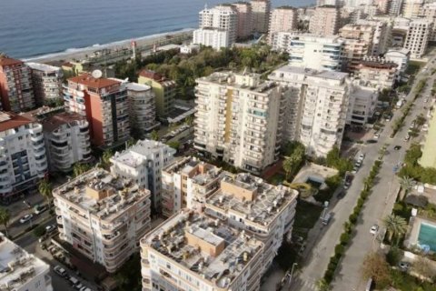 2+1 Lejlighed  i Mahmutlar, Antalya, Tyrkiet Nr. 185632 - 3