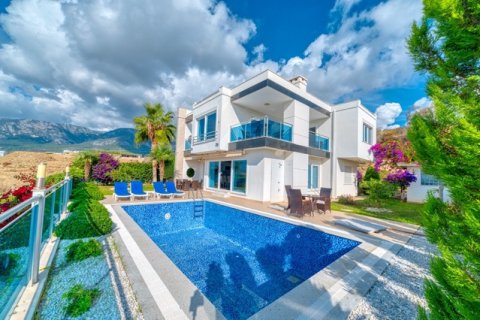 Villa for sale  in Antalya, Turkey, 4 bedrooms, 520m2, No. 184726 – photo 1