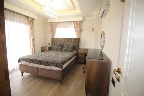 Продажа квартиры  в Анталье, Турция 3+1, 120м2, №184621 – фото 12