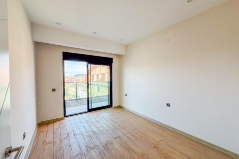 Продажа квартиры  в Анталье, Турция 3+1, 165м2, №184627 – фото 18