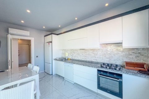 Продажа квартиры  в Анталье, Турция 3+1, 135м2, №184626 – фото 12