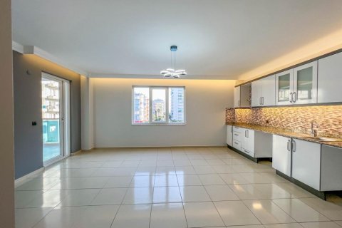 2+1 Wohnung  in Mahmutlar, Antalya, Türkei Nr. 185474 - 3