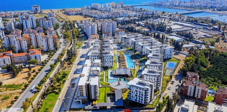 Квартира  4-х ком. в Коньяалты, Анталья, Турция №191911