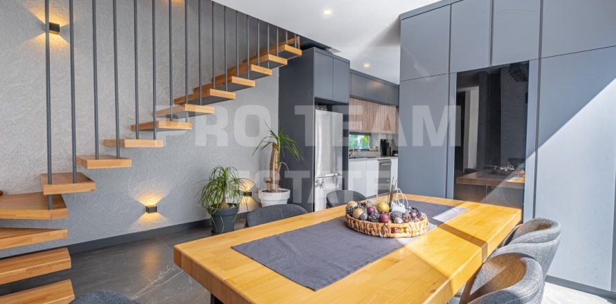 Вилла  5-х ком. в Муратпаше, Анталья, Турция №191910