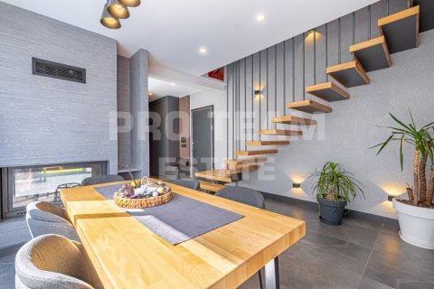 Продажа виллы  в Муратпаше, Анталье, Турция 5 комн., 300м2, №191910 – фото 15