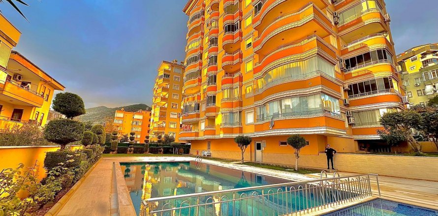 Квартира  3-х ком. в Аланье, Анталья, Турция №184985