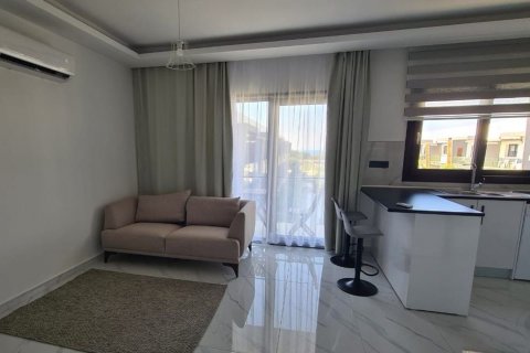 Wohnung  in Alsancak, Girne,  Nr. 211037 - 2