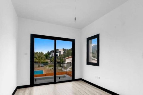 Продажа виллы  в Алсанджаке, Гирне, Северный Кипр 4 комн., 267м2, №211159 – фото 15