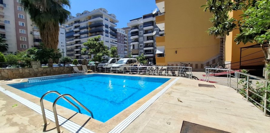 2+1 Apartment  in Alanya, Antalya, Turkey No. 193202