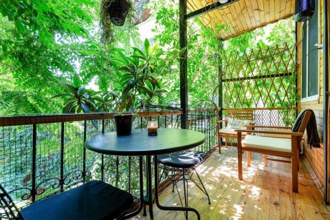 Продажа квартиры  в Бейоглу, Стамбуле, Турция 2+1, 100м2, №182709 – фото 3