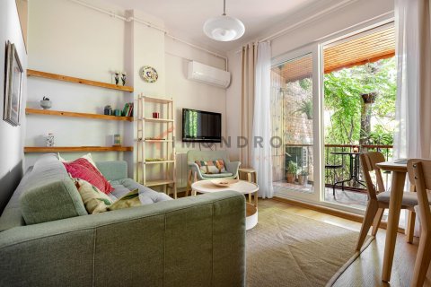 Продажа квартиры  в Бейоглу, Стамбуле, Турция 2+1, 100м2, №182709 – фото 4