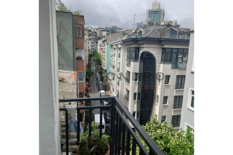 Apartment for sale  in Beyoglu, Istanbul, Turkey, 2 bedrooms, 90m2, No. 182708 – photo 2