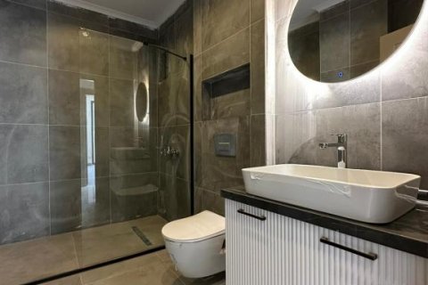 Продажа квартиры  в Стамбуле, Турция 9 комн., 200м2, №186491 – фото 17