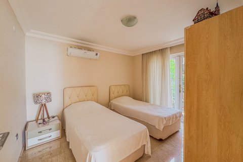 Продажа виллы  в Аланье, Анталье, Турция 5 комн., 270м2, №206516 – фото 23