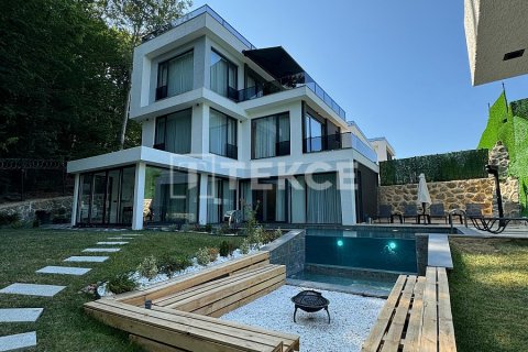 Продажа виллы  в Сапандже, Сакарье, Турция 3+1, 277м2, №206681 – фото 1