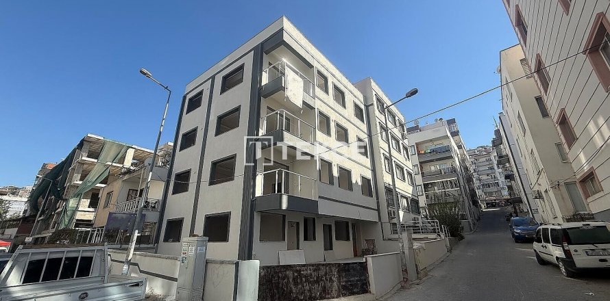 3+1 Apartment  in Kusadasi, Aydin, Turkey No. 206572