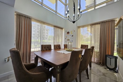 Продажа квартиры  в Анталье, Турция 4+1, 250м2, №211679 – фото 12