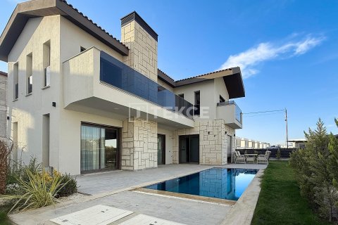 4+1 Villa  i Kusadasi, Aydin, Tyrkia Nr. 211666 - 1