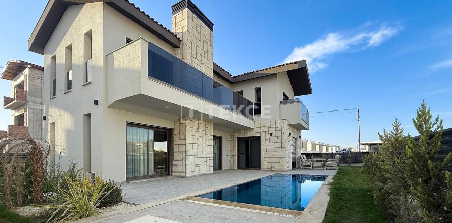 4+1 Villa  i Kusadasi, Aydin, Tyrkia Nr. 211666