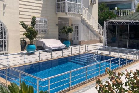Villa   Kargıcak, Alanya, Antalya, Türkiye №193881 - 1