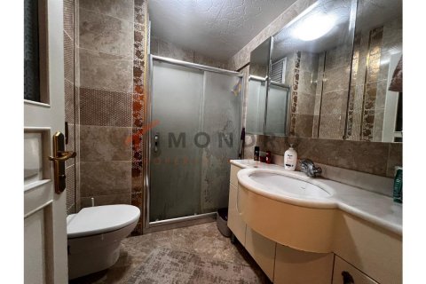 Продажа квартиры  в Бешикташе, Стамбуле, Турция 4+1, 180м2, №193115 – фото 13