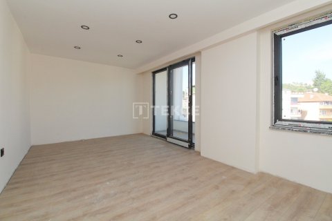 Продажа квартиры  в Ялове, Турция 1+1, 120м2, №187129 – фото 12