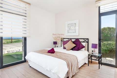 Продажа виллы  в Гирне, Северный Кипр 3+1, 180м2, №187704 – фото 6