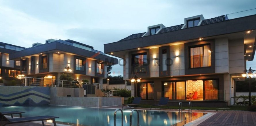 Вилла  6+1 в Бейликдюзю, Стамбул, Турция №184087