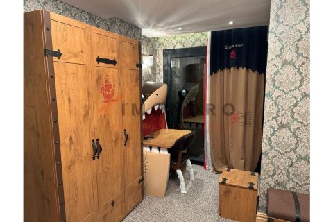 Продажа виллы  в Бейликдюзю, Стамбуле, Турция 6+1, 330м2, №184087 – фото 11