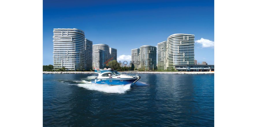 1+1 Apartment  in Bakırköy, Istanbul, Turkey No. 168098