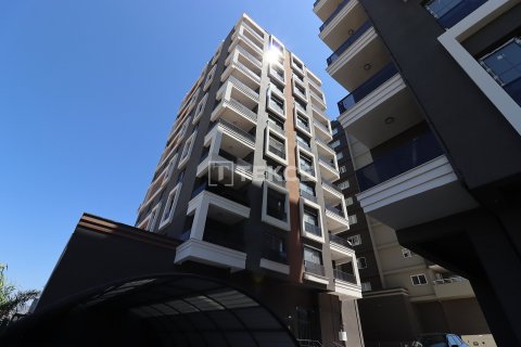 آپارتمان در  Erdemli ، ترکیه 4 خوابه ، 195 متر مربع.  شماره 193063 - 2