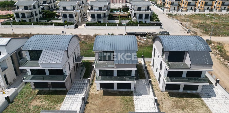 5+1 Villa  i Belek, Antalya, Tyrkiet Nr. 194273