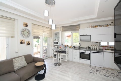 Продажа виллы  в Белеке, Анталье, Турция 3+1, 180м2, №194272 – фото 23