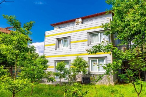 Apartment for sale in Kestel, Bursa, Turkey, 9 bedrooms, 230m2, No. 160164 – photo 26