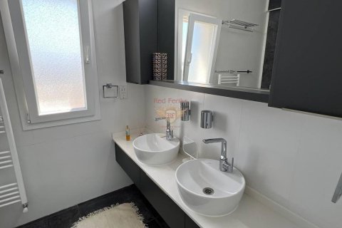 Продажа виллы  в Фамагусте, Северный Кипр 4+1, 250м2, №187984 – фото 15