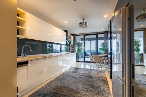 Продажа квартиры  в Анталье, Турция 4+1, 230м2, №189303 – фото 29