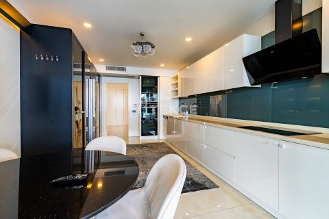 Продажа квартиры  в Анталье, Турция 4+1, 230м2, №189303 – фото 30