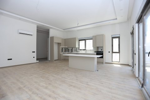 4+1 Villa  i Aksu, Antalya, Turkiet Nr. 194360 - 8