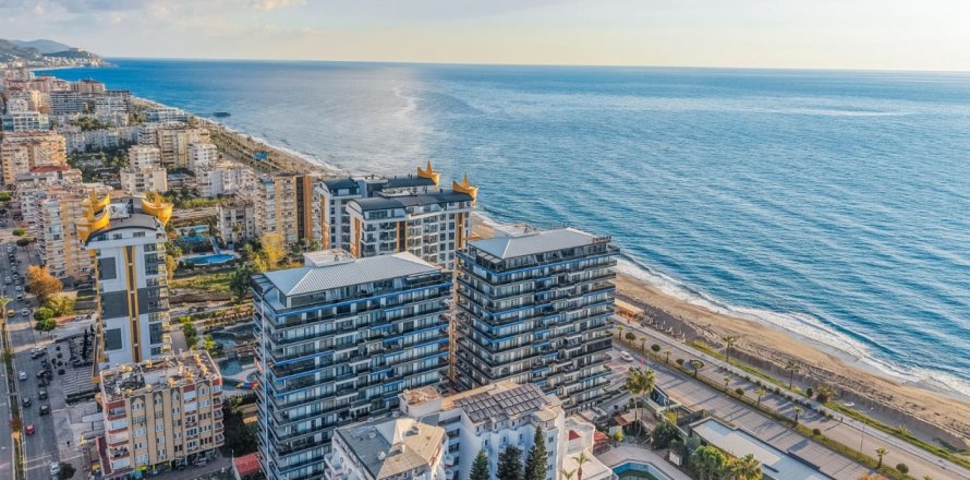 2+1 Lägenhet  i Mahmutlar, Antalya, Turkiet Nr. 191269