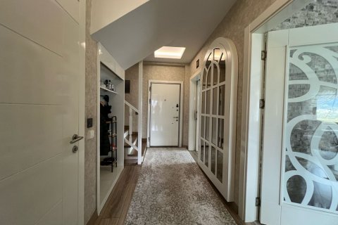 Продажа квартиры  в Оба, Анталье, Турция 5 комн., 200м2, №186643 – фото 9