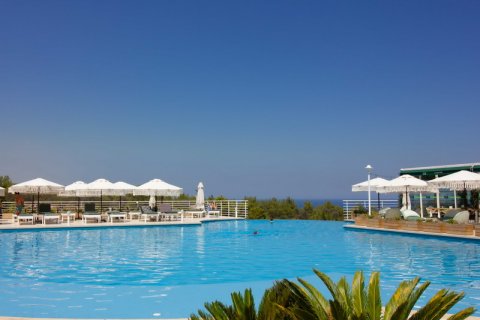 Продажа квартиры  в Гирне, Северный Кипр 2+1, 100м2, №190937 – фото 19