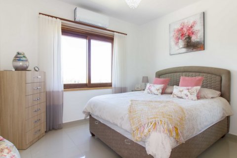 Продажа квартиры  в Гирне, Северный Кипр 2+1, 100м2, №190937 – фото 9