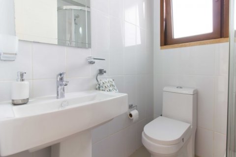 Продажа квартиры  в Гирне, Северный Кипр 2+1, 100м2, №190937 – фото 14