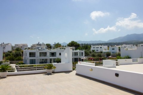 Продажа квартиры  в Гирне, Северный Кипр 2+1, 100м2, №190937 – фото 17