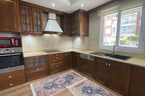 Продажа квартиры  в Махмутларе, Анталье, Турция 2+1, 140м2, №191619 – фото 17