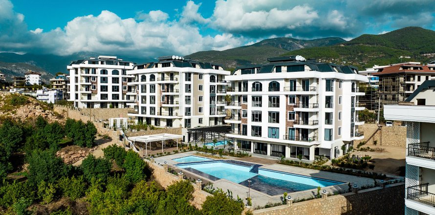 3+1 Apartment  in Alanya, Antalya, Turkey No. 44033