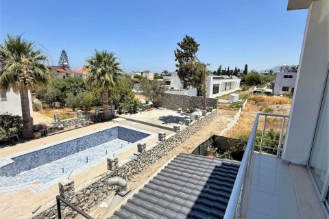 Продажа квартиры  в Гирне, Северный Кипр 2 комн., 70м2, №211182 – фото 11