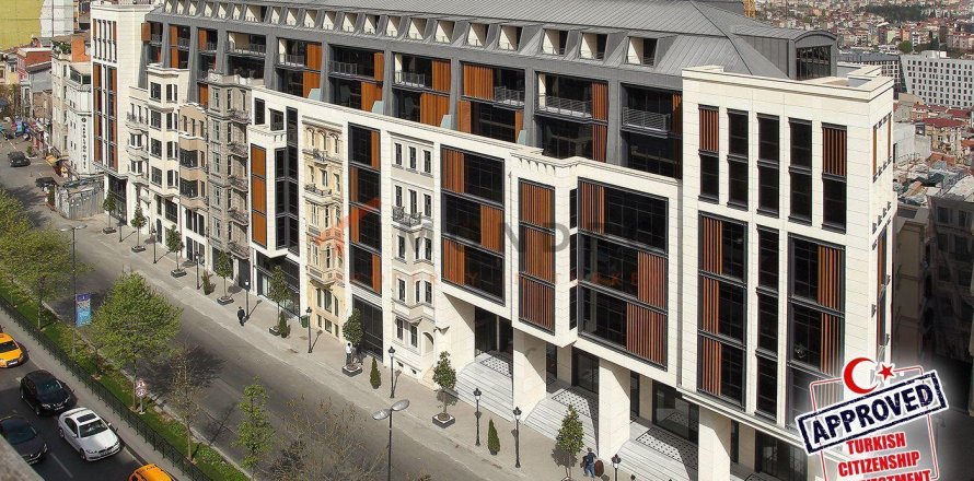 آپارتمان در Beyoglu،  Istanbul ، ترکیه 3 خوابه ، 171 متر مربع.  شماره 177865