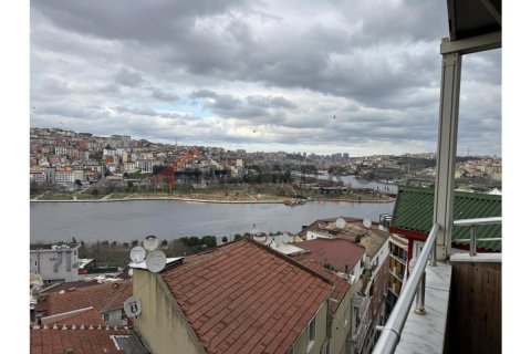 Продажа квартиры  в Бейоглу, Стамбуле, Турция 1+1, 80м2, №189179 – фото 1